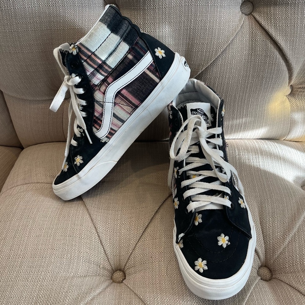 Vans Shoes Women 7 Sk8 Hi Floral Plaid Patchwork Black white lace Embroidery